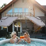 Гостевой дом Chez Julie 3*